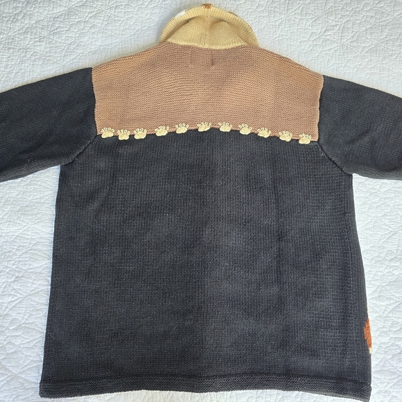 Storybook Knits Dog Motif Heavyweight Knit Cardigan Sweater Bone Buttons 1X - Picture 10 of 16